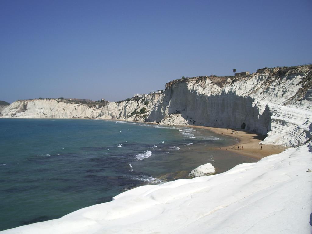 Akramar Village San Leone Rum bild