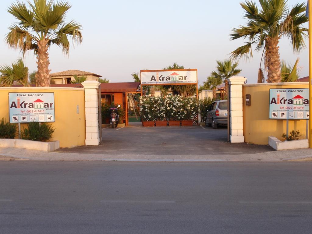 Akramar Village San Leone Rum bild